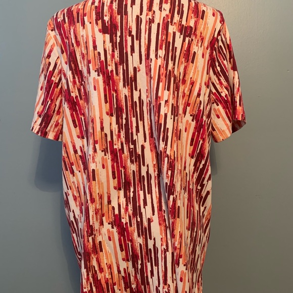 3/$25 Top - Picture 3 of 4